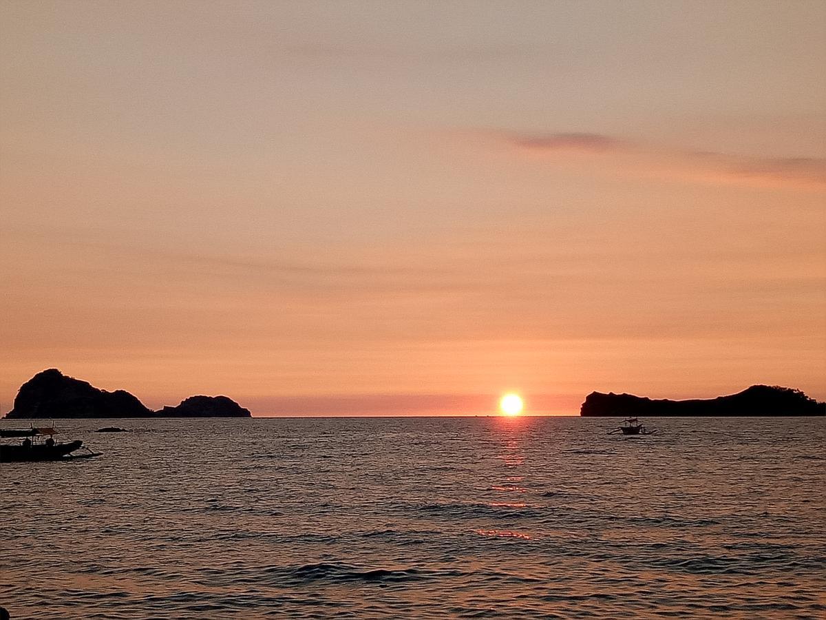 Prince Ludwig Beach Resort San Antonio  Bagian luar foto