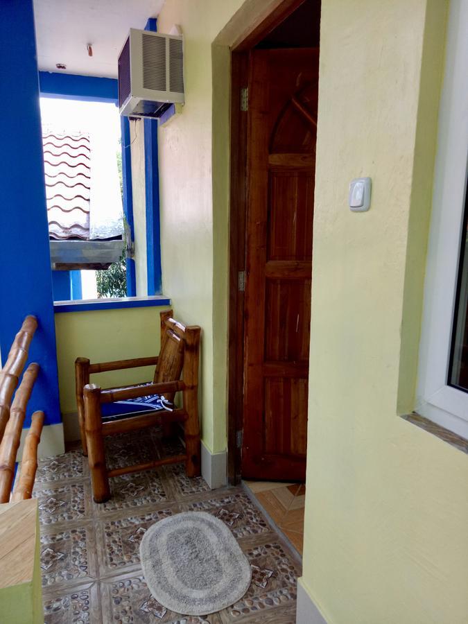 Prince Ludwig Beach Resort San Antonio  Bagian luar foto