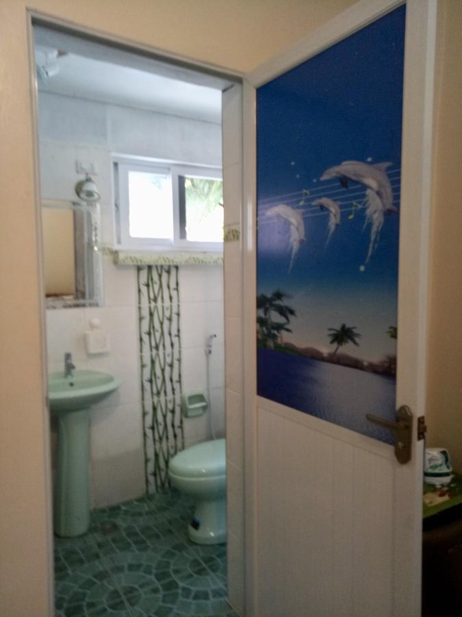 Prince Ludwig Beach Resort San Antonio  Bagian luar foto